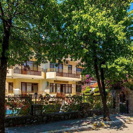 Uestuen Apart Marmaris Bagian luar foto