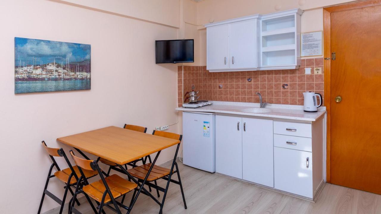 Uestuen Apart Marmaris Bagian luar foto