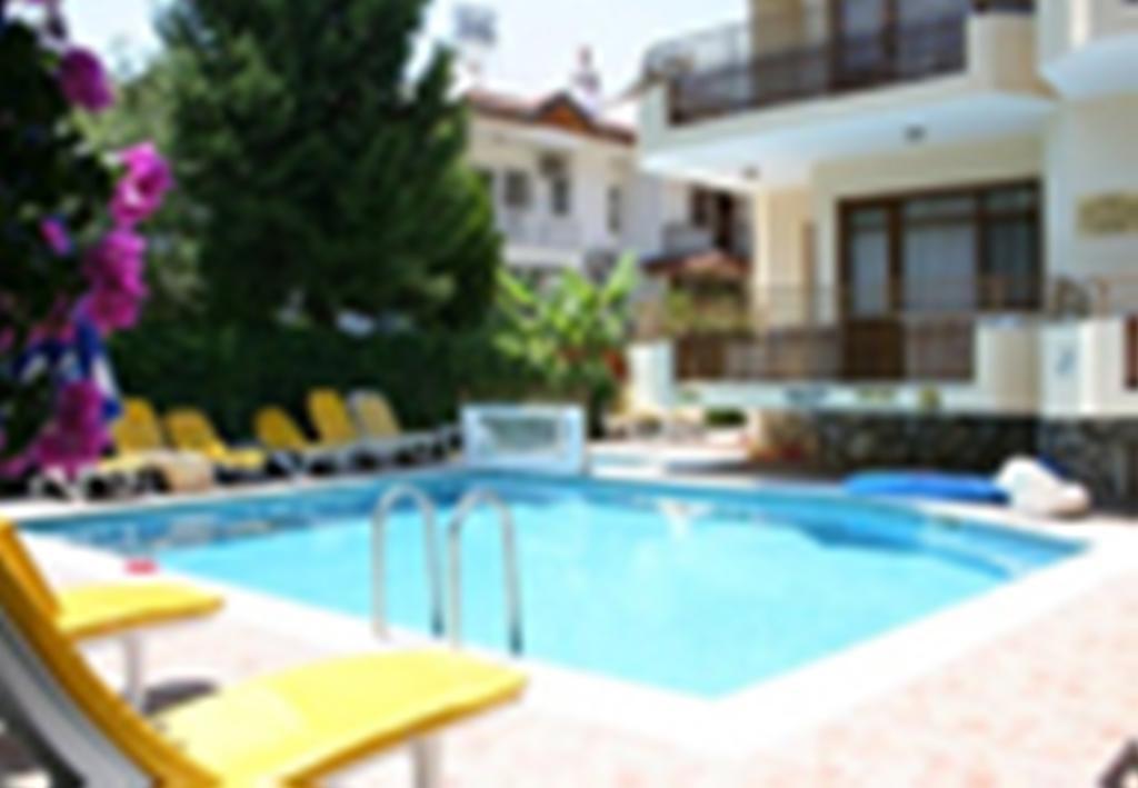 Uestuen Apart Marmaris Bagian luar foto