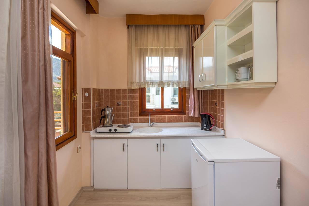 Uestuen Apart Marmaris Bagian luar foto